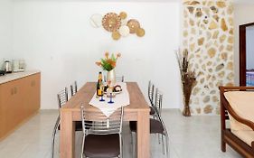 Atlantic Cave Haven-Seaside, Fully Equipped