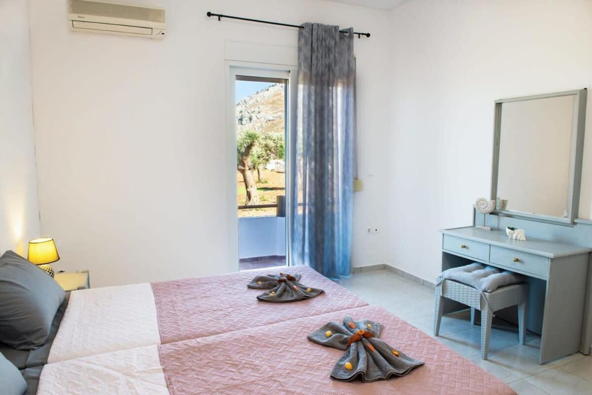 Atlantic Cave Haven-Seaside, Fully Equipped Appartement Kolymbia Buitenkant foto