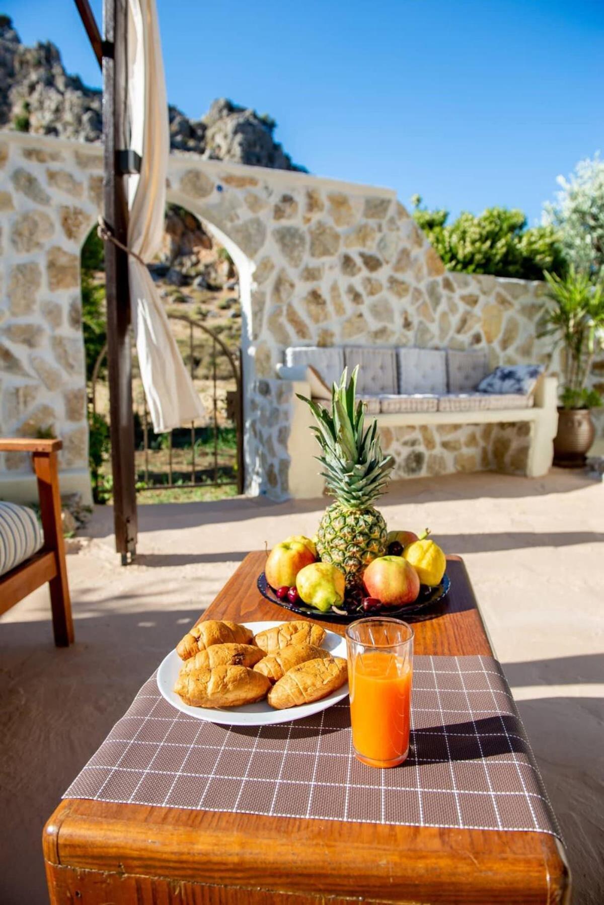 Atlantic Cave Haven-Seaside, Fully Equipped Appartement Kolymbia Buitenkant foto
